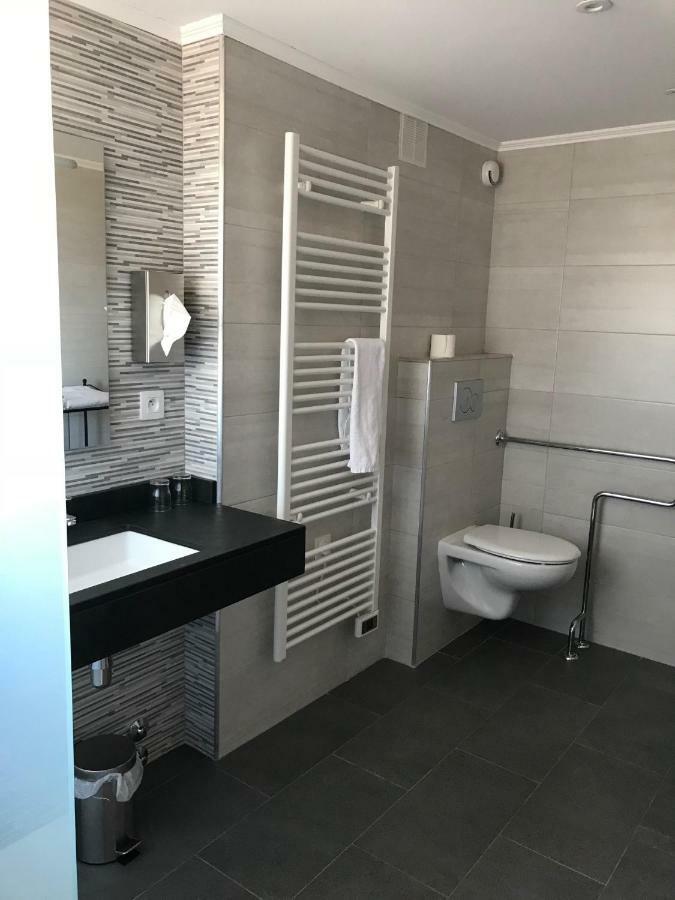 Logis Hotel Restaurant Planes ساياغوز المظهر الخارجي الصورة